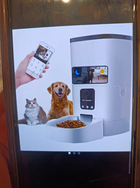 Smart Automatic Pet Feeder with HD Camera — Feed & Monitor From Anywhere